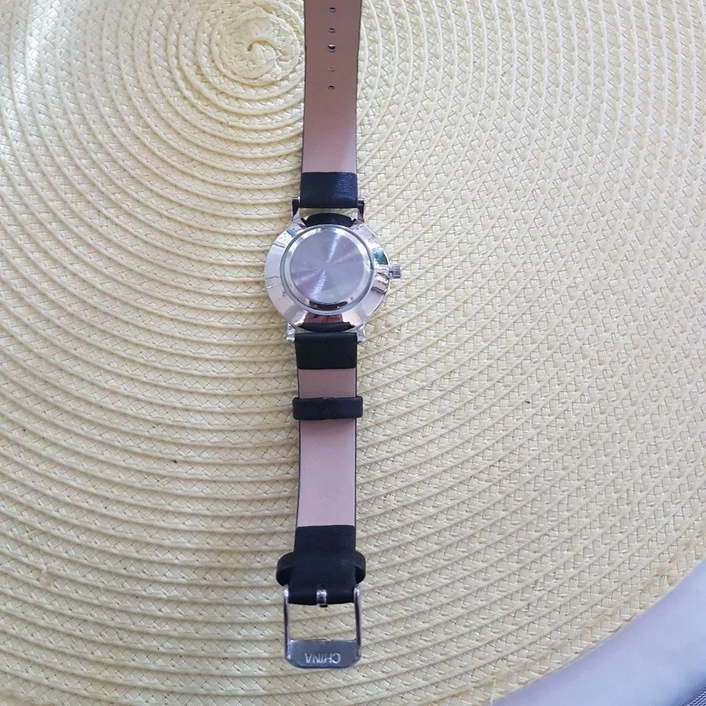 Watch - Picture 7 of 10